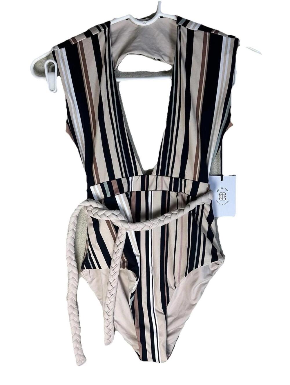 Revel Rey Women's nautical stripe Swim Suit one piece Belted Flattering  Xs NWT